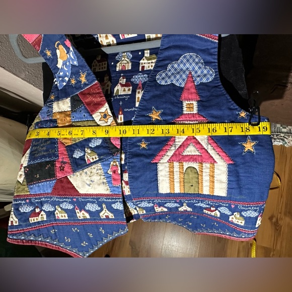 Country Blessings design fabric handmade, hand quilted vintage vest - Picture 5 of 8